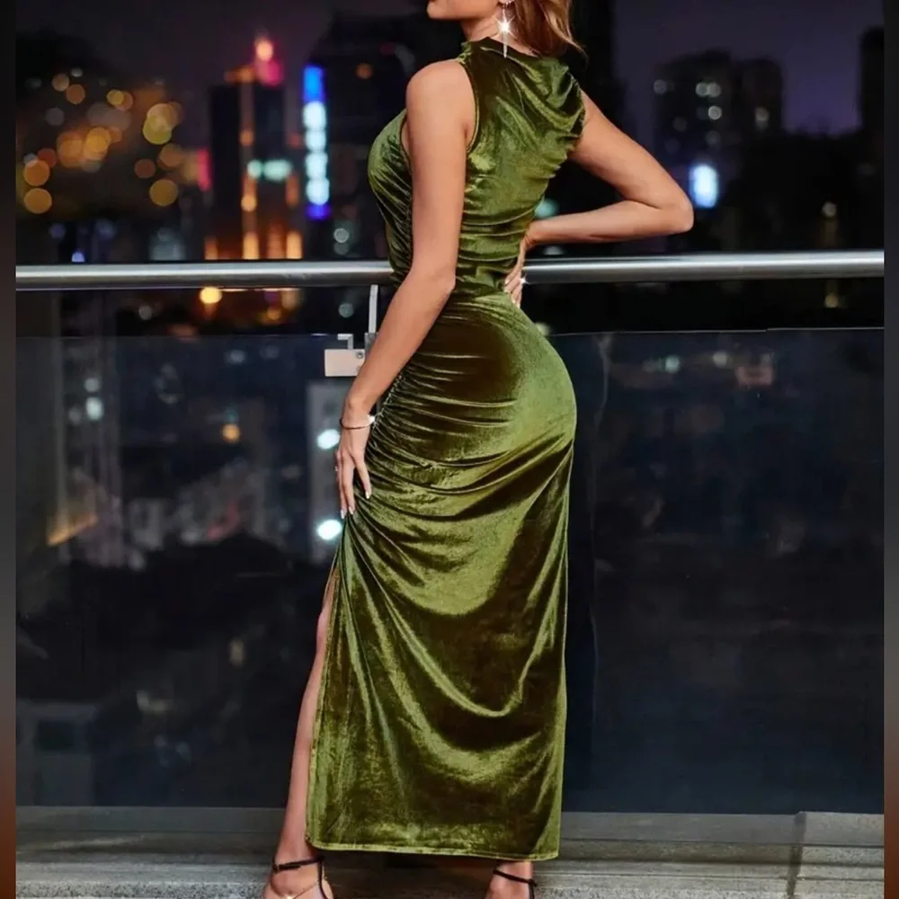Army Green Velvet Sleeveless Maxi Dress - Picture 3 of 6